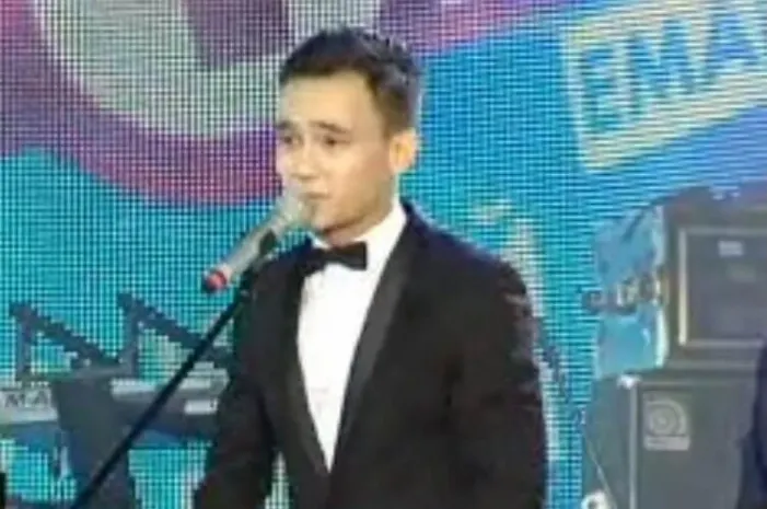 Сын Рымбаевой стал триумфатором Евразийской музыкальной премии