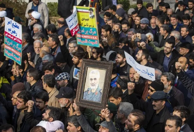 Тело генерала Сулеймани доставили в Иран