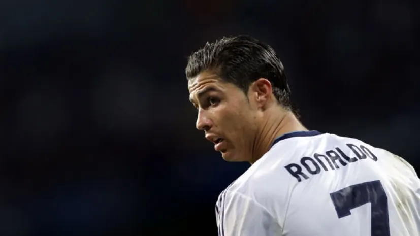 Криштиану Роналду получил красную карточку