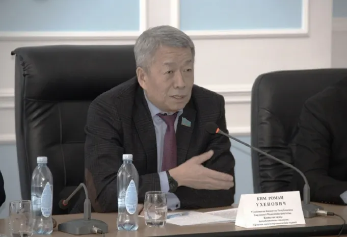 Депутат сравнил тарифы на электричество с пинг-понгом