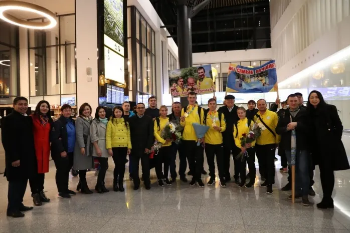 Юношескую сборную Казахстана горячо встретили дома