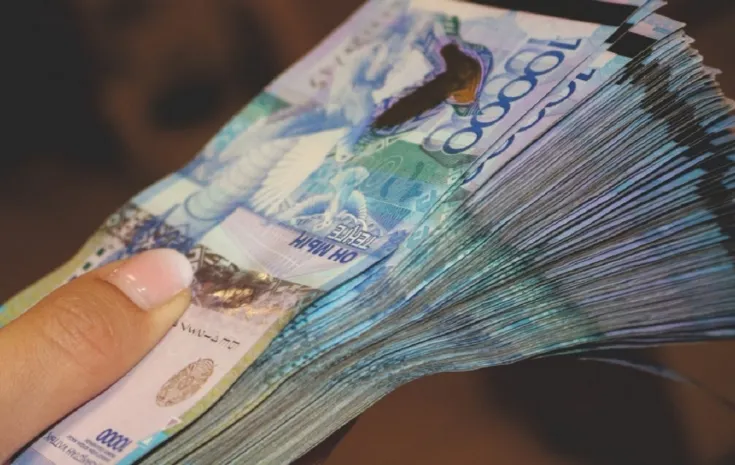 Главврач роддома №1 осужден за взятку в Алматы