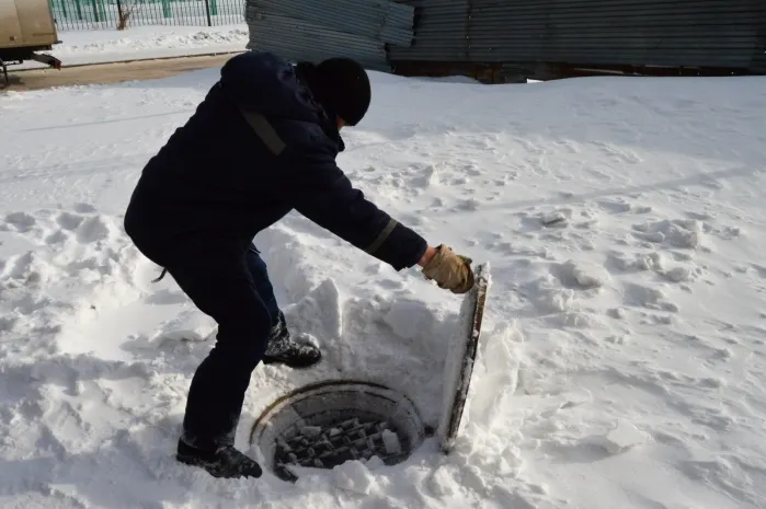 9 тысяч решеток-ловушек установили на колодцах Астаны