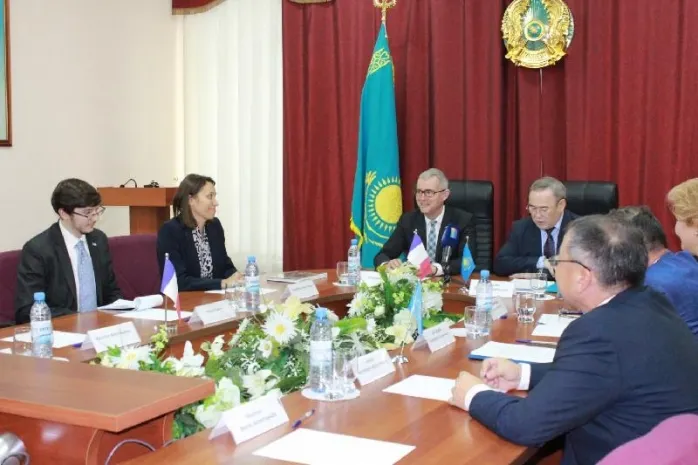 Французский посол посетил Костанайскую область