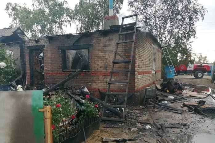 Ребенок погиб при пожаре в Костанайской области