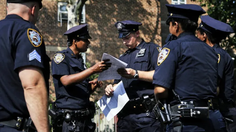 Полицейские в США застрелили угрожавшего им пистолетом школьника