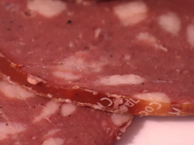 Жителей Тараза кормили некачественными продуктами