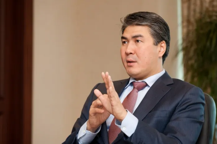 Асет Исекешев представил нового представителя МИР РК