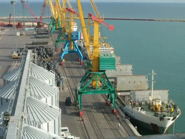 В Казахстане ввели новые правила для грузоперевозок из Турции