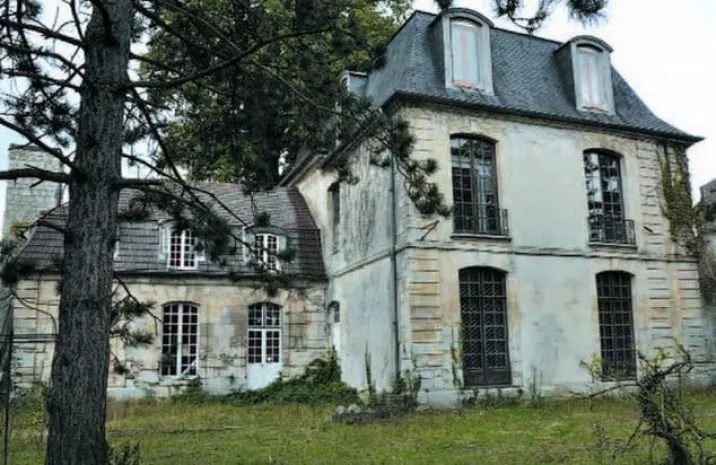 Дом рок-легенд с призраком Шопена пытаются продать