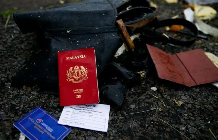 Падение Boeing MH17: странное молчание следователей