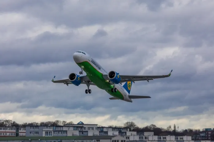 Авиаотправку почты возобновили в Узбекистане