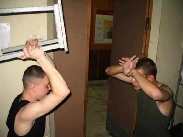 Три солдата-срочника сбежали из военной части в Атырау