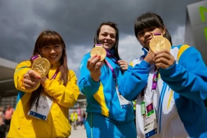 Подобедова, Чиншанло и Манеза лишены олимпийских наград