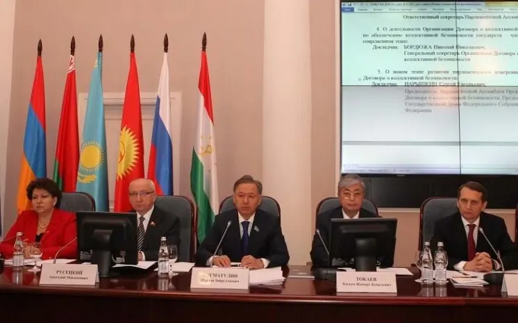 Парламентариев РК волнует глобальная безопасность