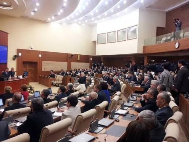 Казахстанские депутаты объявили войну гомосексуалистам