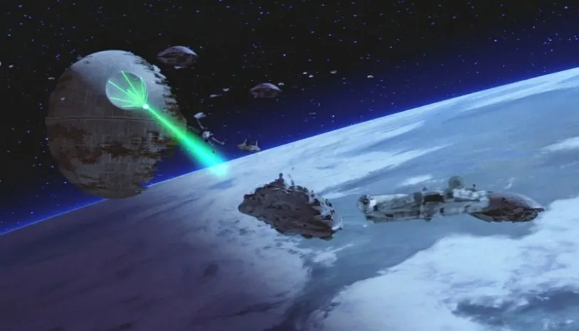 Ученый: уничтожение двух «звезд смерти» обрушило бы экономику Империи