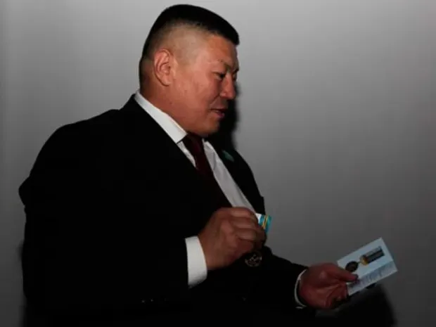 Депутат мажилиса высказался за контроль над мечетями