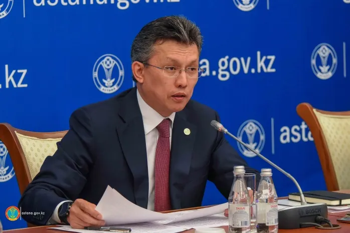 Беспрецедентные меры улучшения социального положения граждан – Султанов о послании президента