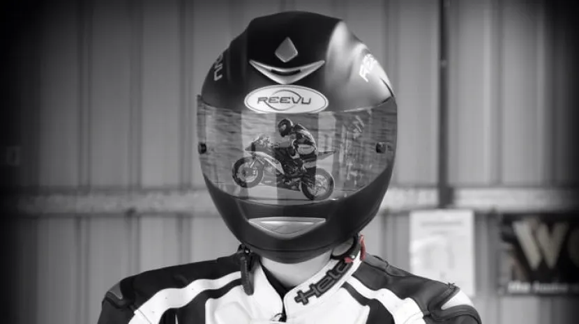 Британская Reevu разрабатывает новый высокотехнологичный шлем