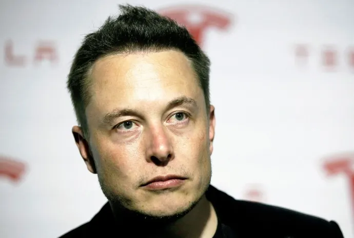 Илон Маск обсудил опасность ИИ с властями Китая