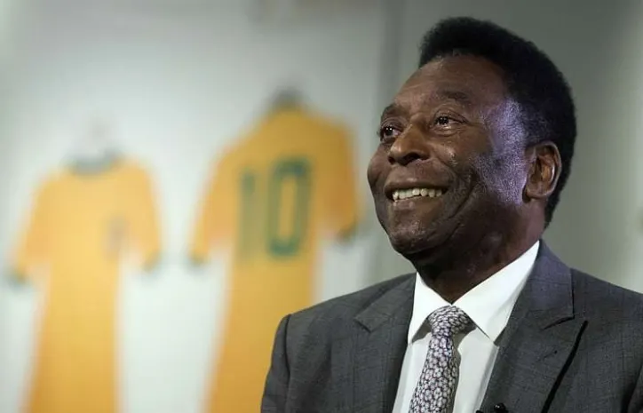 Пеле предложили зажечь олимпийский огонь в Рио-де-Жанейро