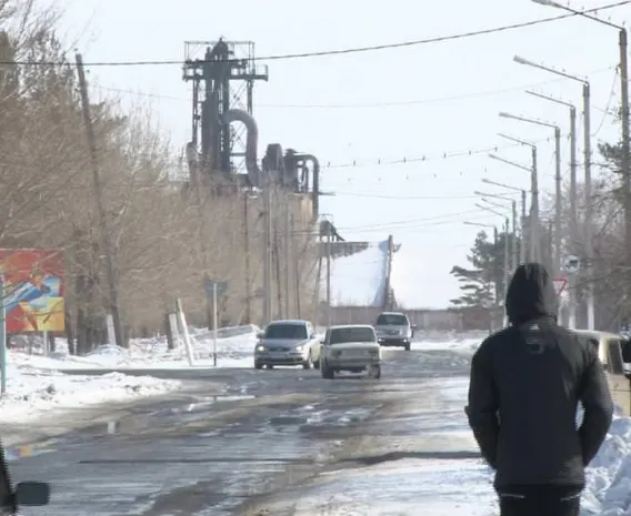 Жители Иртышского района остались без питьевой воды