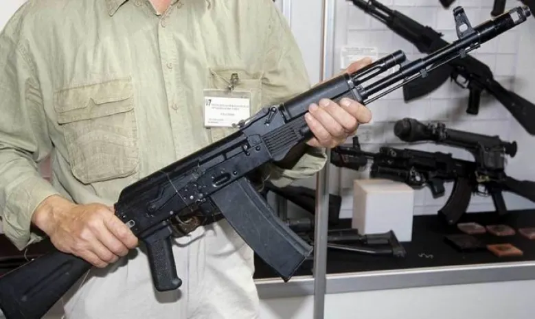 На западе Казахстана в школе из кабинета НВП украли пять винтовок