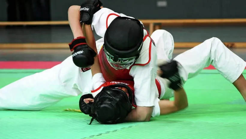 Лаврентьева и Мухтарова завоевали золото молодежного ЧМ по самбо