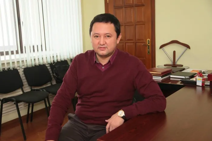 Багдат Коджахметов больше не официальный представитель Минздрава