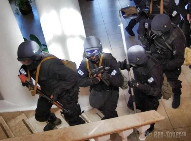 Донецкие власти проводят антитеррористическую операцию в регионе