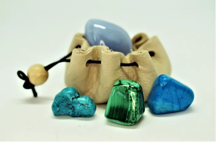 Контрабанду драгоценных камней пресекли на границе Казахстана