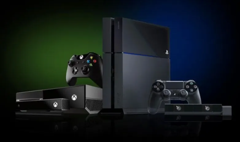 PS4 продается лучше Xbox One