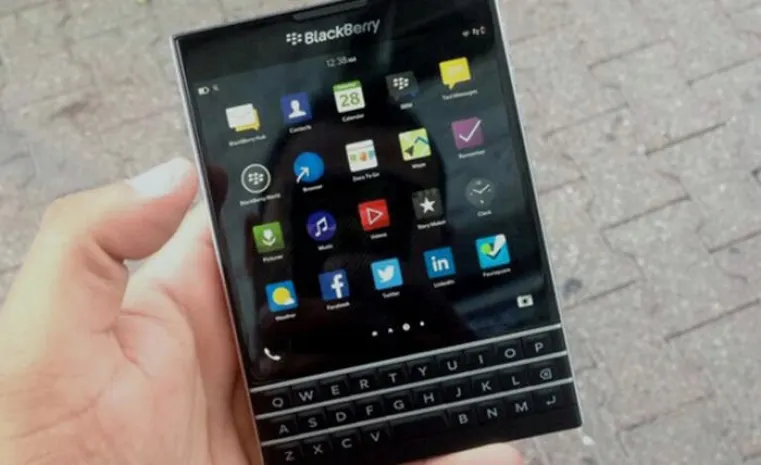 Оглашены характеристики смартфона BlackBerry Passport