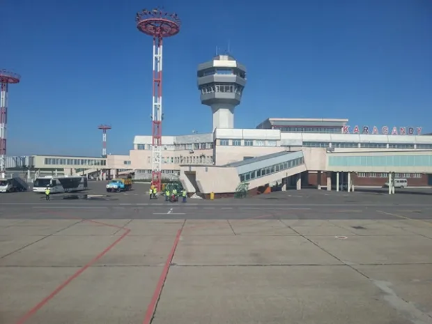 В аэропортах и вокзалах Казахстана усиливают меры безопасности