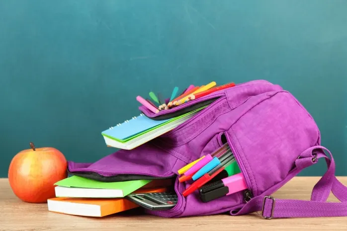 Как выбрать школьный рюкзак, рассказал главный санитарный врач Казахстана