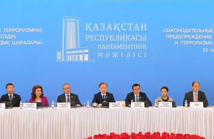 Нигматулин: Закон должен обеспечить защиту населения от террористической угрозы — Спикер мажилиса Нурлан Нигматулин подчеркнул необходимость законодательных мер д