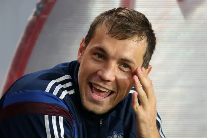 Дзюба подписал контракт с «Локомотивом»