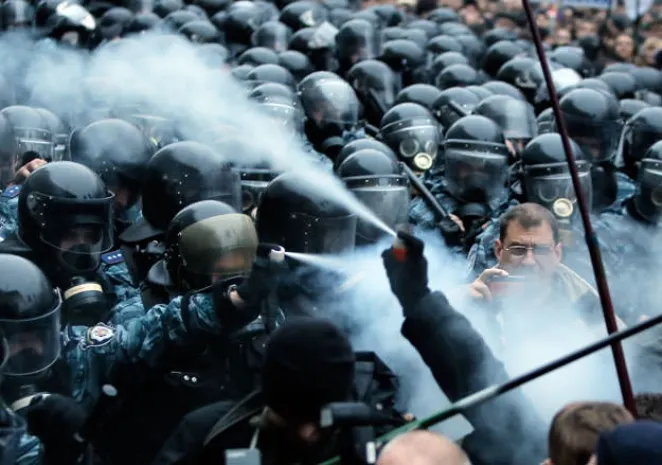 Российские военные достигнут своих целей в Крыму без крови