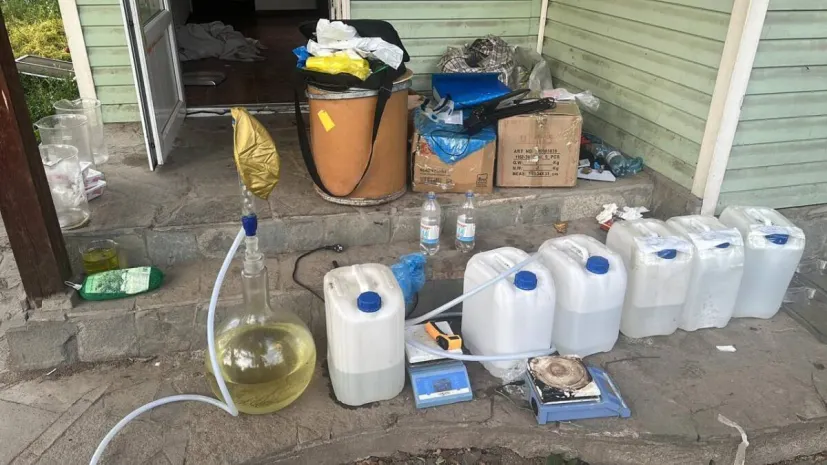 Мефедроновую лабораторию обнаружили полицейские Алматы