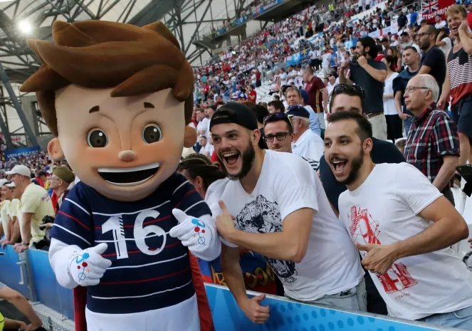 Талисман Евро-2020 представили в Санкт-Петербурге