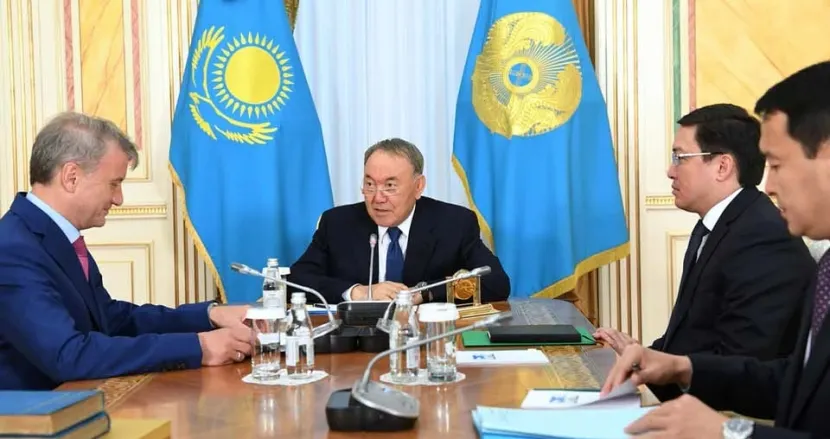 Президент РК провел встречу с главой ОАО «Сбербанка»