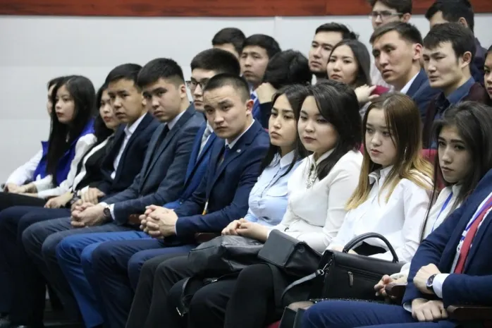 Аскар Ибраимов: Грантники стали массово отчисляться на последних курсах