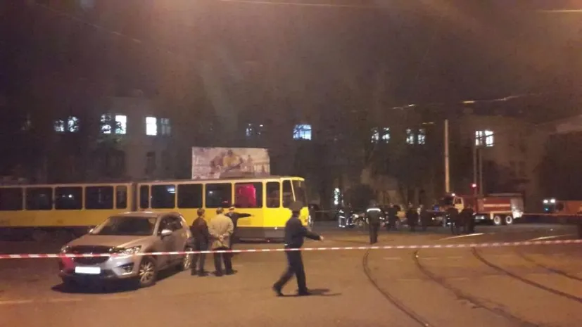 В сети появилось видео ДТП с участием трамвая