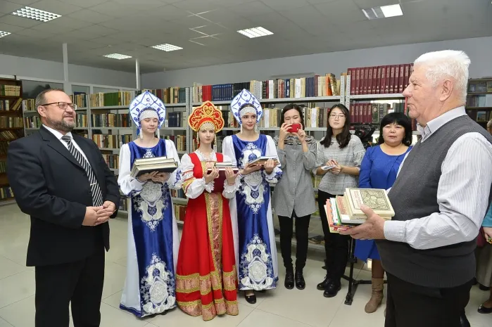 Народная библиотека открыта в Атырау