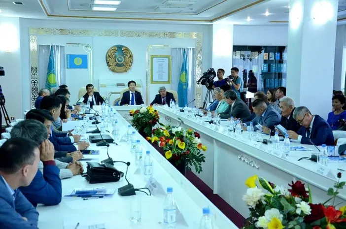 Важно применять информационные технологии в деле развития языков – Асылов