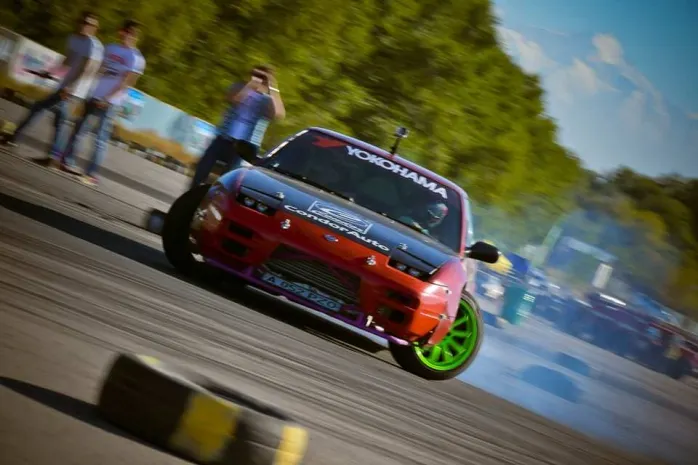 Казахстанские гонщики cожгли резину на Yokohama Drift Battle 2014Эксклюзив