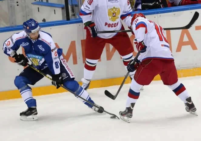 Сборная России по хоккею обыграла команду Финляндии