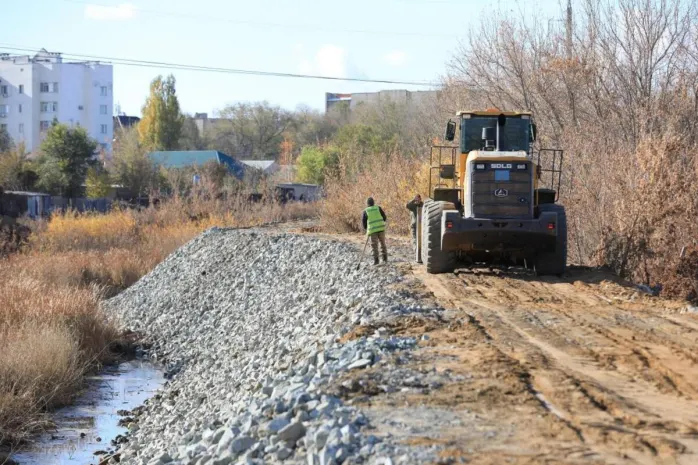 В Актобе ведутся масштабные работы для предотвращения весенних паводков