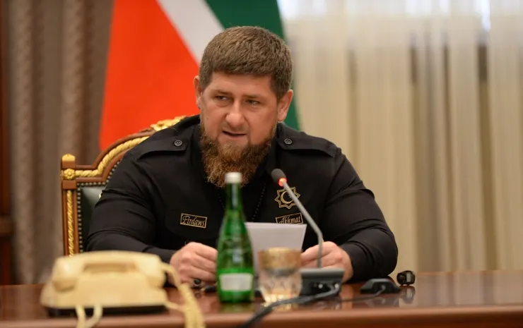 Кадыров не определился с участием в выборах президента Чечни